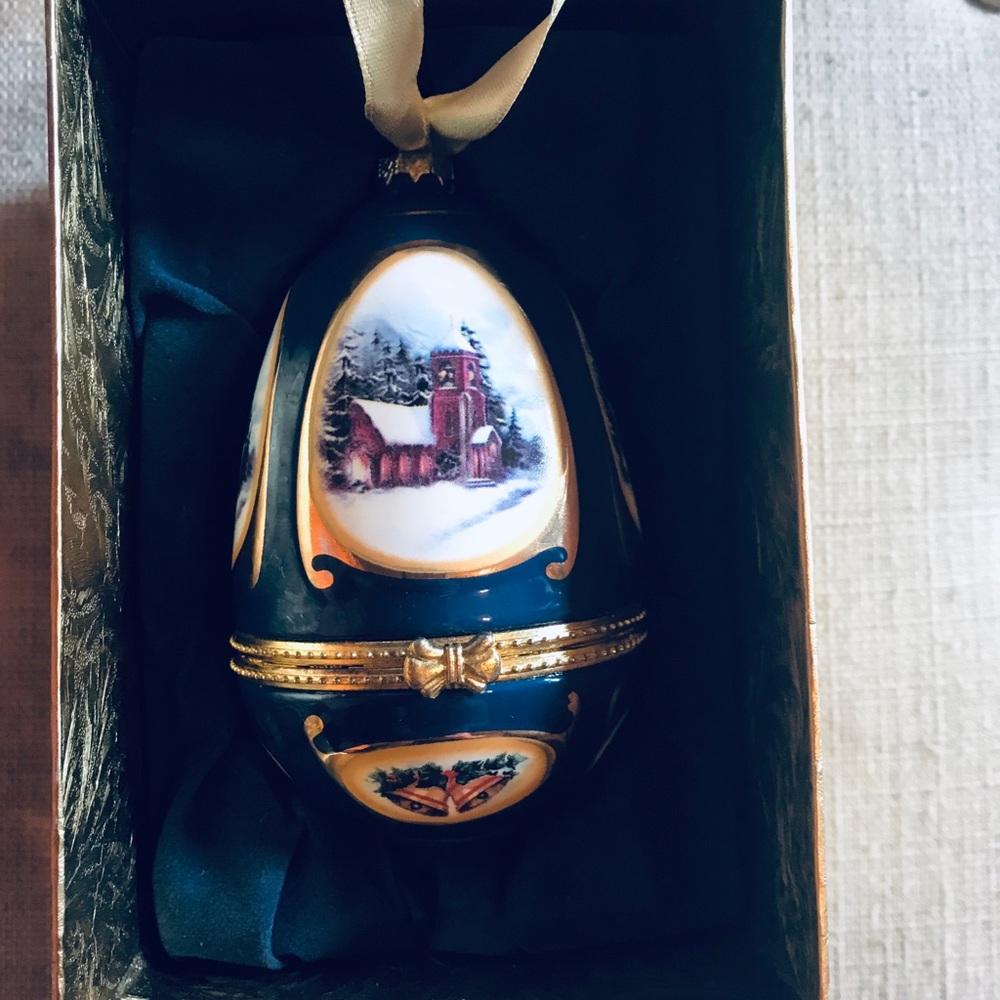 Christmas egg ornament